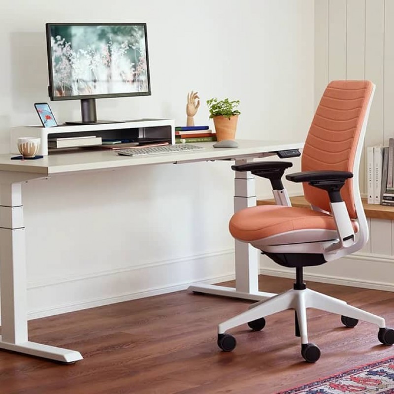 Cette image d'ambiance montre le produit dans des couleurs alternatives