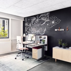 Cette image d'ambiance montre le produit dans des couleurs alternatives